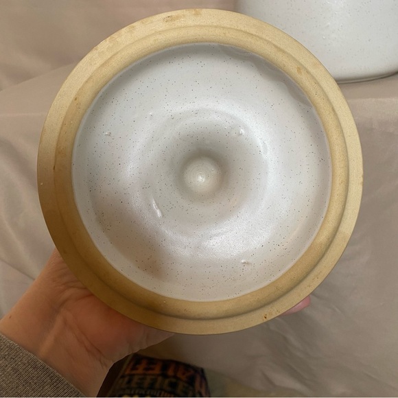 Vintage Stoneware Pot With Heating Pad - Picture 5 of 14